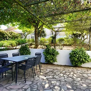 Comfy Bed & Breakfast Sintra